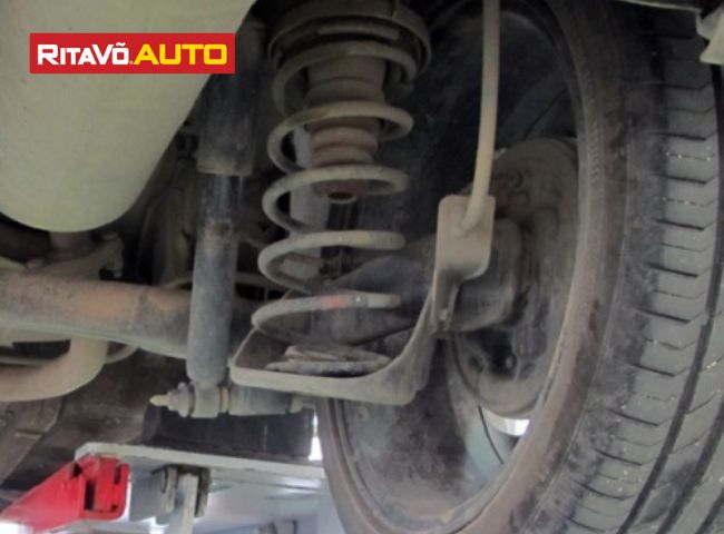 Bảo dưỡng phuộc nhún